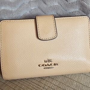 Coach Light Tan Leather Wallet